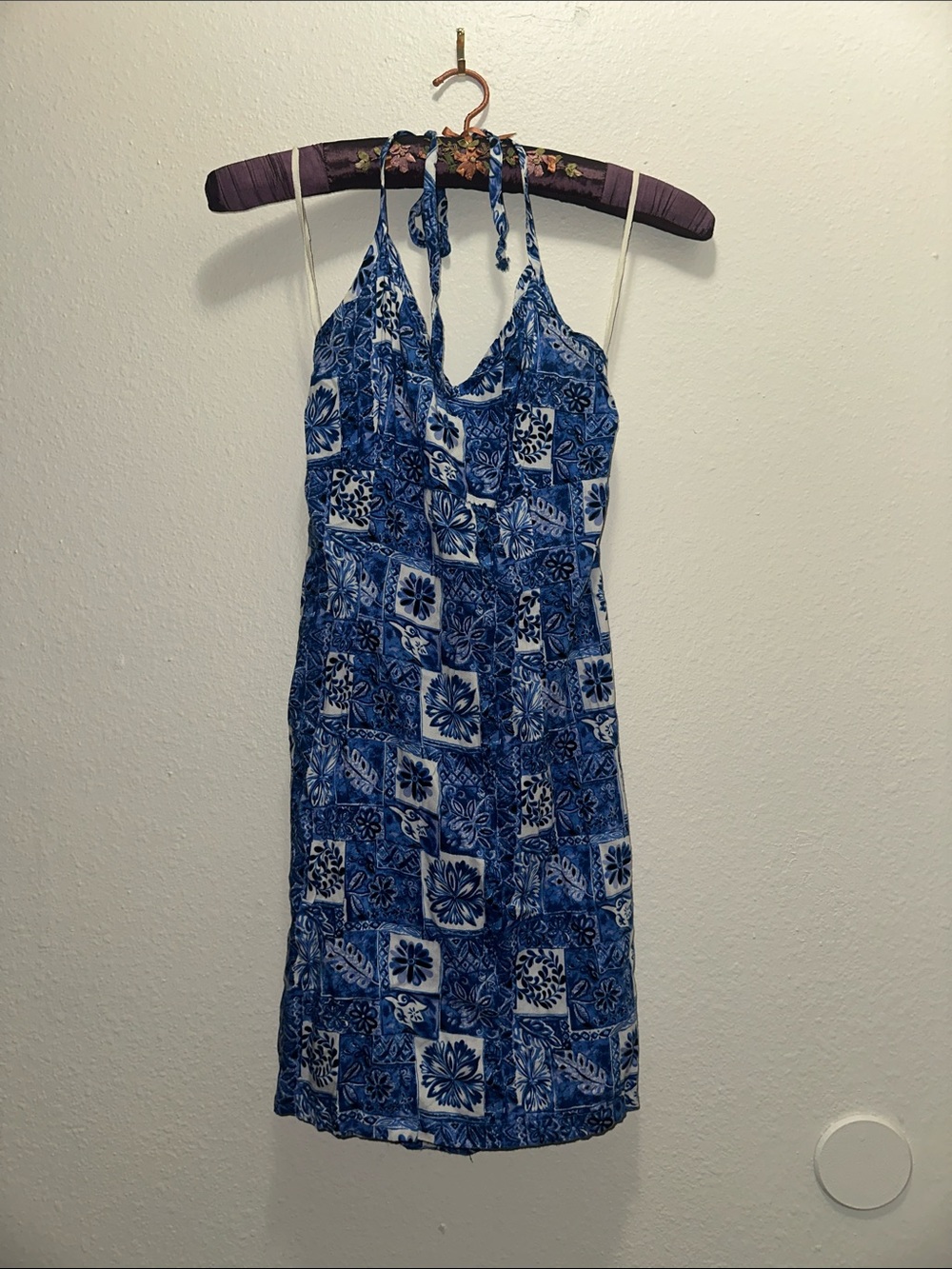Younique Blue & White Patchwork Tie-Back Halter Mini Dress